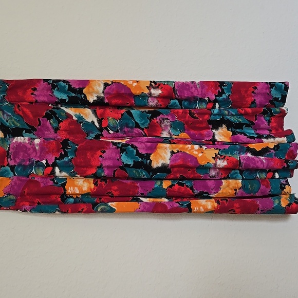 Carole Little Floral Wide Leg Culotte Flowy Breezy Comfortable Summer Culotte - Picture 2 of 6